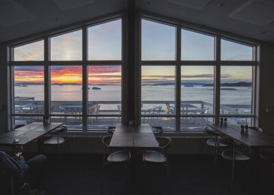 Restaurant mit Ausblick auf den Fjord - Hotel Icefiord, Groenland