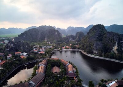 Halong Bootfahrt die Stadt Ninh