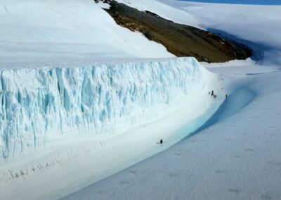 Expedition an der Ice Wall